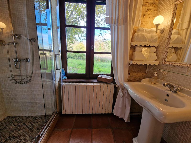 chambre-d-hotes-eugenie-sarlat-les-granges-hautes-dordogne