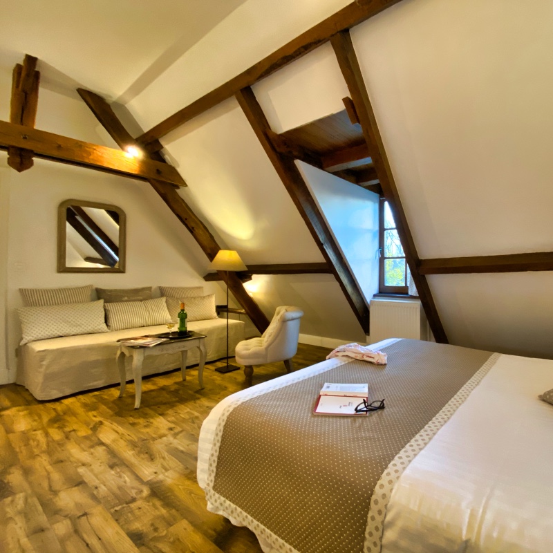chambre-d-hotes-les-granges-hautes-celestine-1x1-03