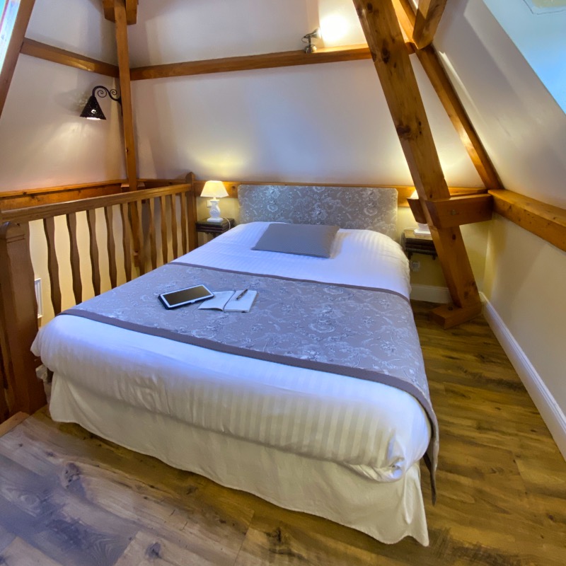 gite-dordogne-pigeonnier-1x1-02 location-maison-d-hotes-les-granges-hautes-dordogne