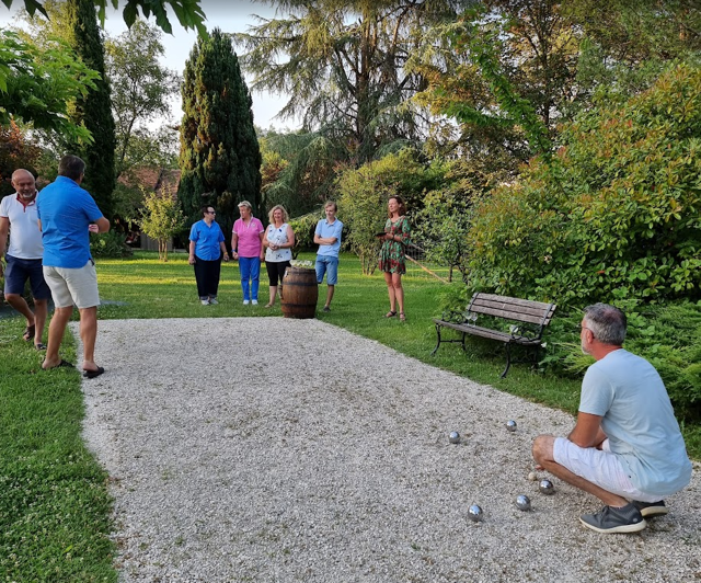 maison-d-hotes-piscine-saint-crepin-et-carlucet-dordogne-sarlat