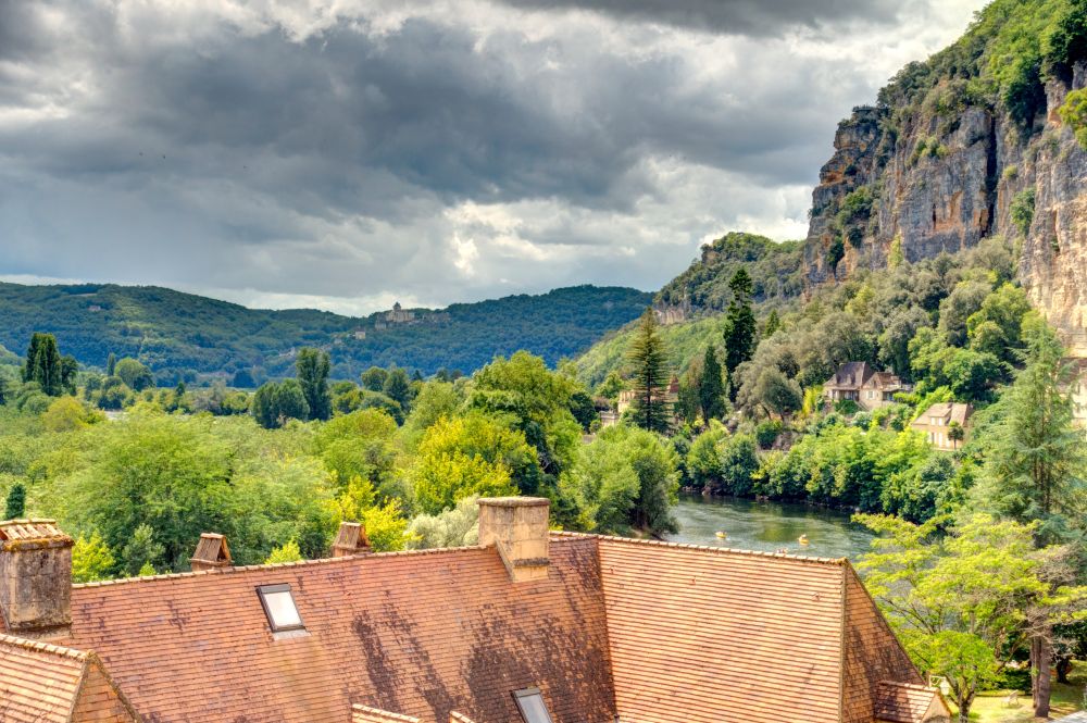 Vue spectaculaire de La Roque-Gageac (24)